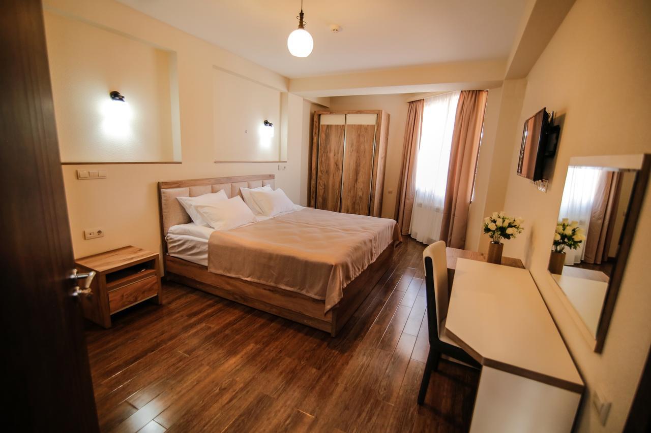 Hills Hotel تبليسي المظهر الخارجي الصورة