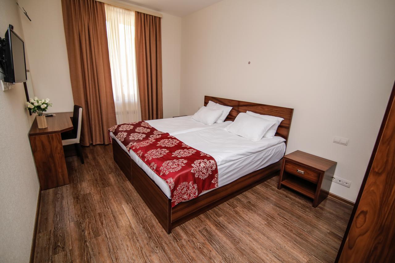 Hills Hotel تبليسي المظهر الخارجي الصورة