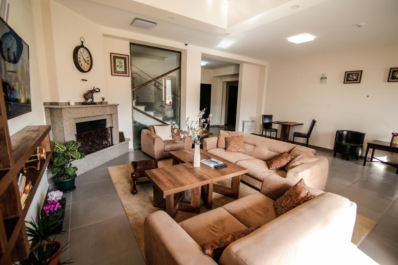 Hills Hotel تبليسي المظهر الخارجي الصورة