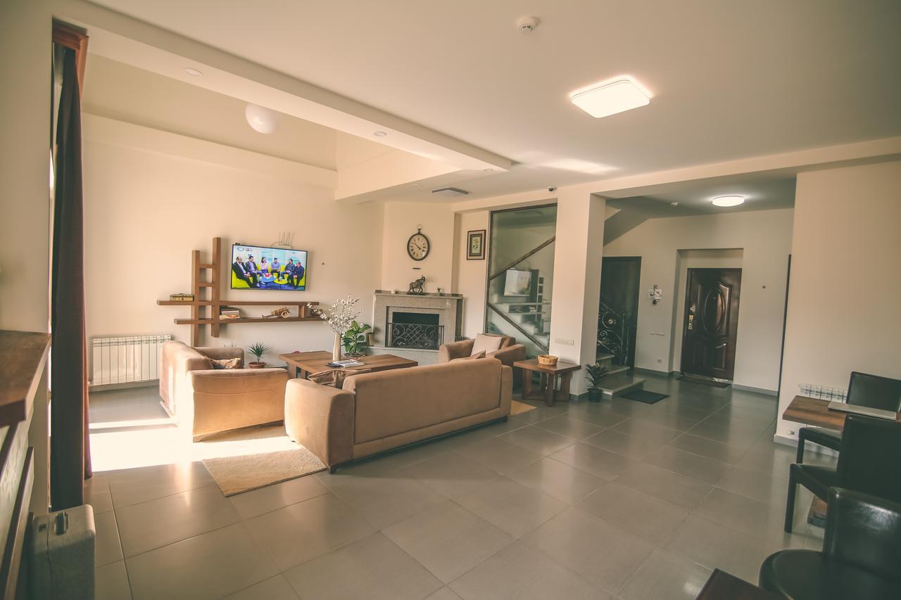 Hills Hotel تبليسي المظهر الخارجي الصورة